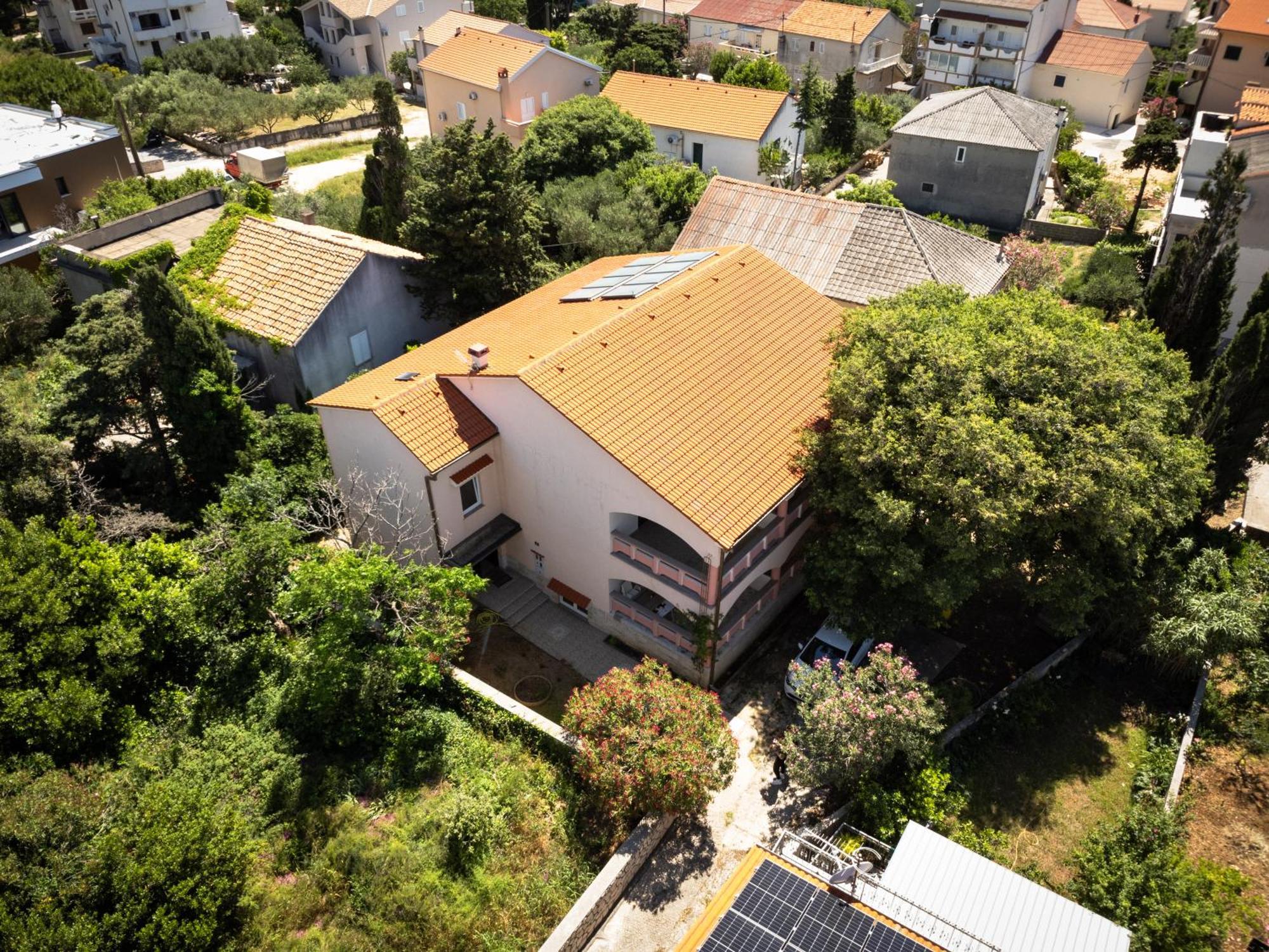 Villa Barbara Oasis Central Suite With Terrace 诺瓦利娅 外观 照片