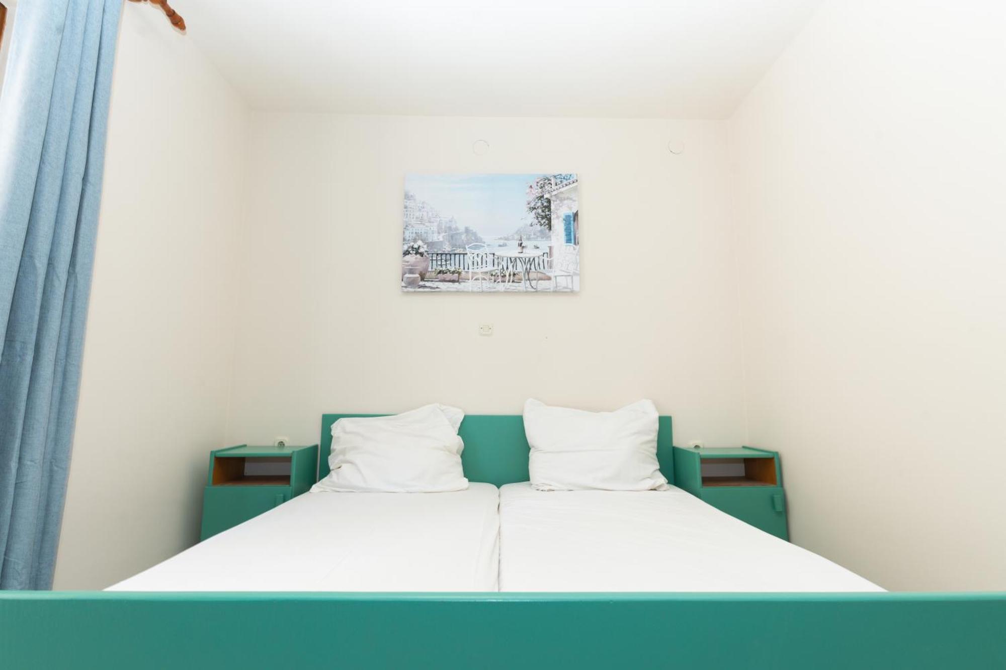Villa Barbara Oasis Central Suite With Terrace 诺瓦利娅 外观 照片