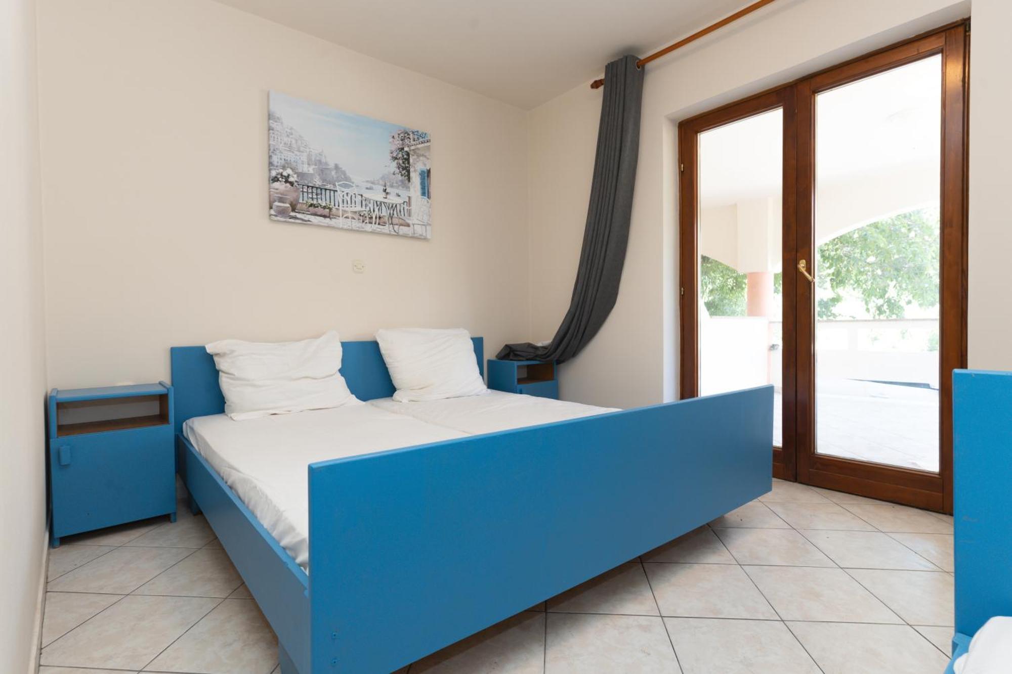 Villa Barbara Oasis Central Suite With Terrace 诺瓦利娅 外观 照片