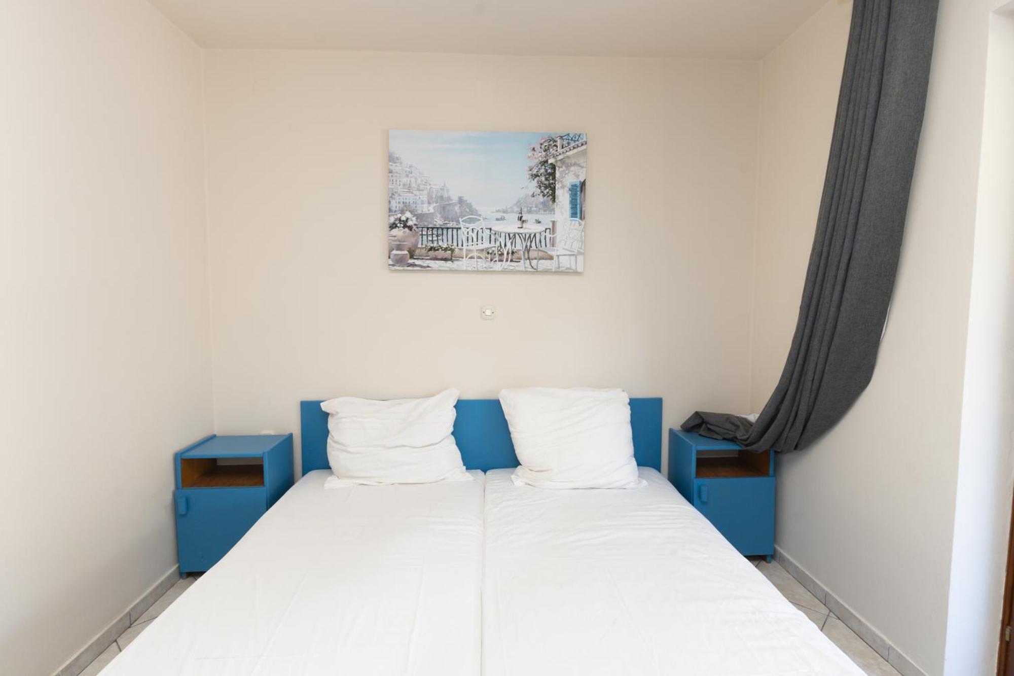 Villa Barbara Oasis Central Suite With Terrace 诺瓦利娅 外观 照片